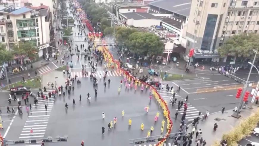 哪吒2票房2个小时涨1亿,管家婆免费期期精准大全广西码,展开计划实施_完整版V8.67