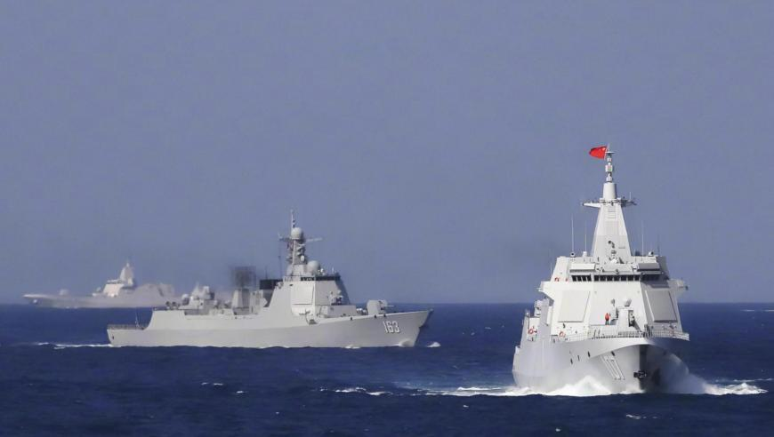2025新澳今晚资料生肖表,00后小姨带娃先把自己“哄睡”了,多元化方案执行策略_影像版V6.10